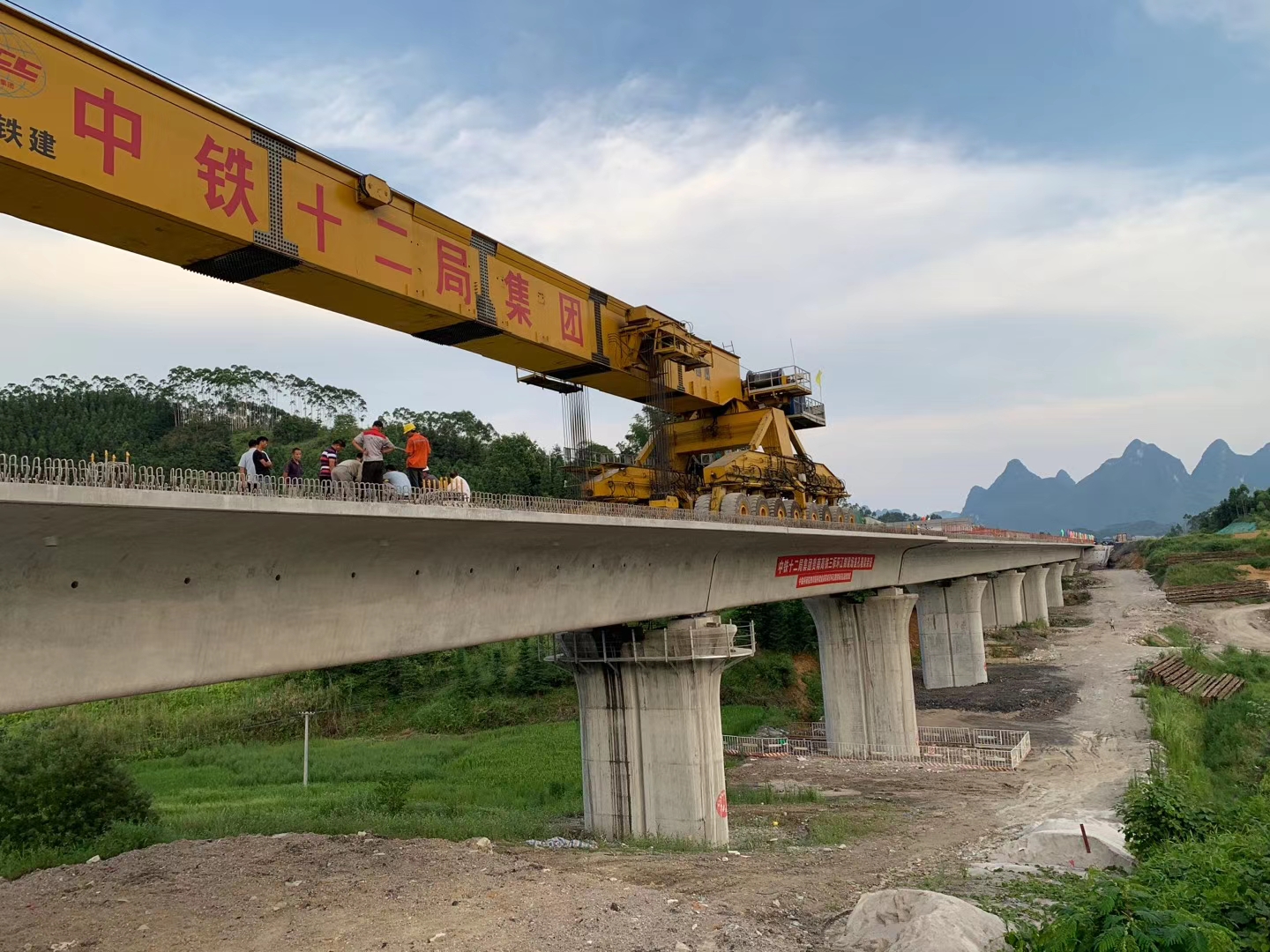 涿鹿预应力加固在公路桥梁施工应用